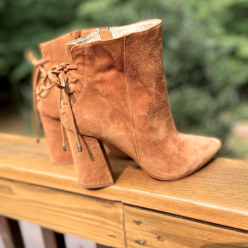 Chinese Laundry Kristin Cavallari 
Suede Back Tie Ankle Boots Size 8.5 - Picture 4 of 12